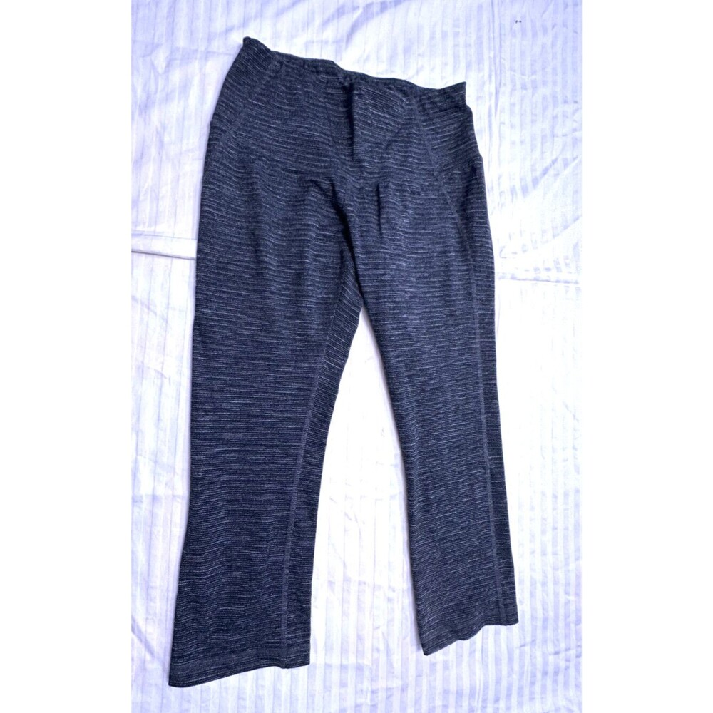 ALL IN MOTION WOMENS ATHLETIC PULL ON CAPRIS PANTS SIZE XS